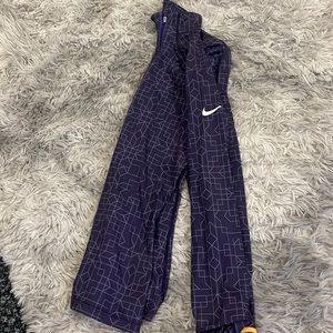 Nike dri fit half zip jacket sz medium